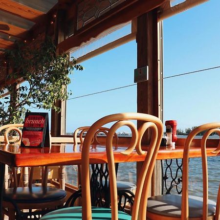 Capt Hirams Resort Себастьян Экстерьер фото