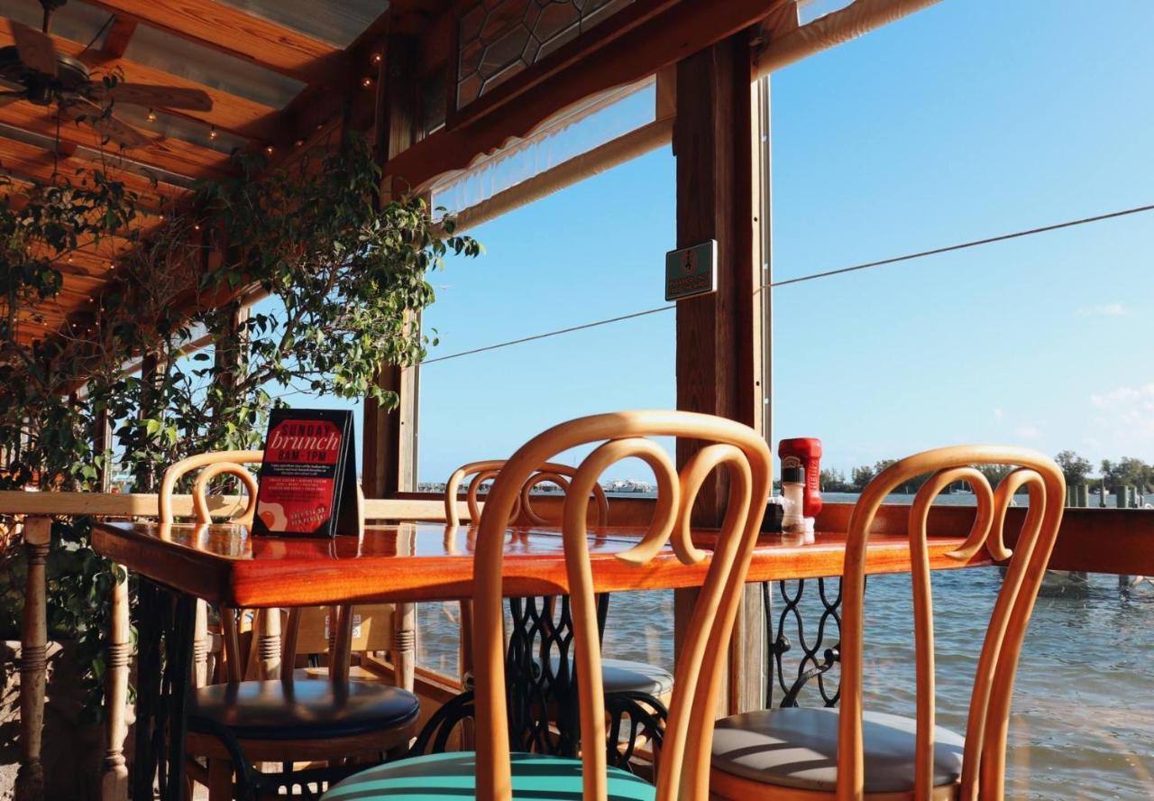 Capt Hirams Resort Себастьян Экстерьер фото